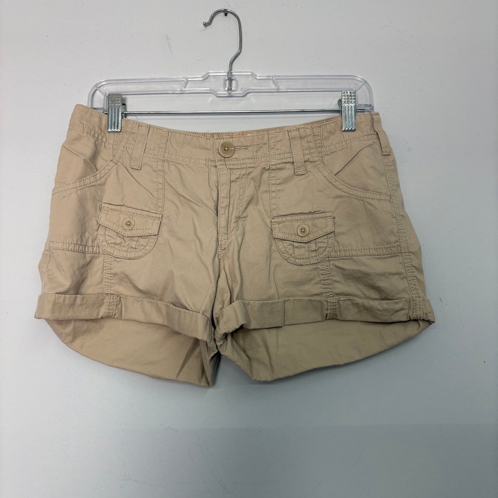 Mudd Womens Khaki Cargo Mini Shorts Size 7 Beige Cotton Low Rise Cuffed Y2K